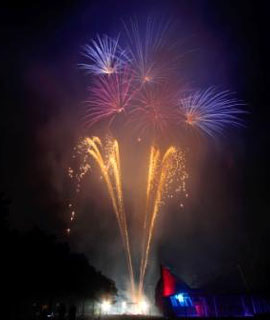 14. Großes Lichterfest 14. Großes Lichterfest